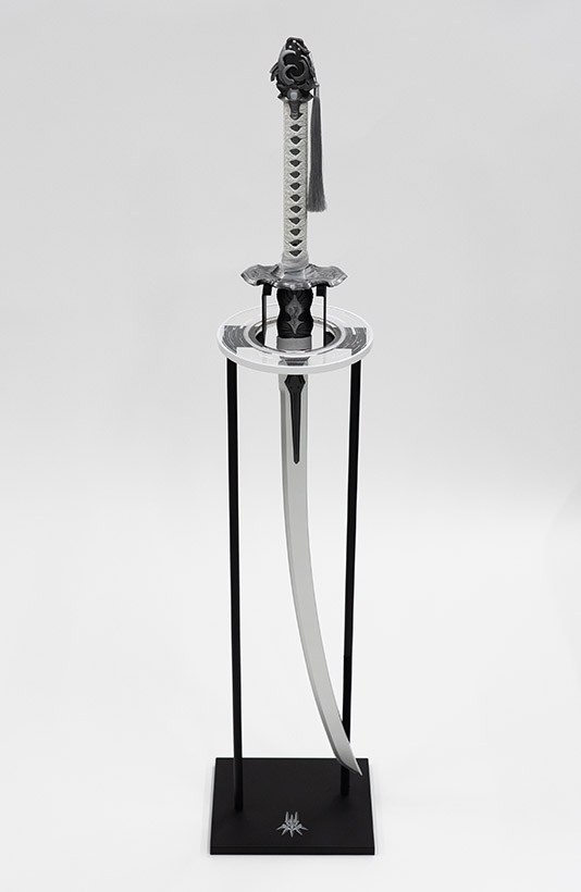 白の契約とベーシックスタンド 写真