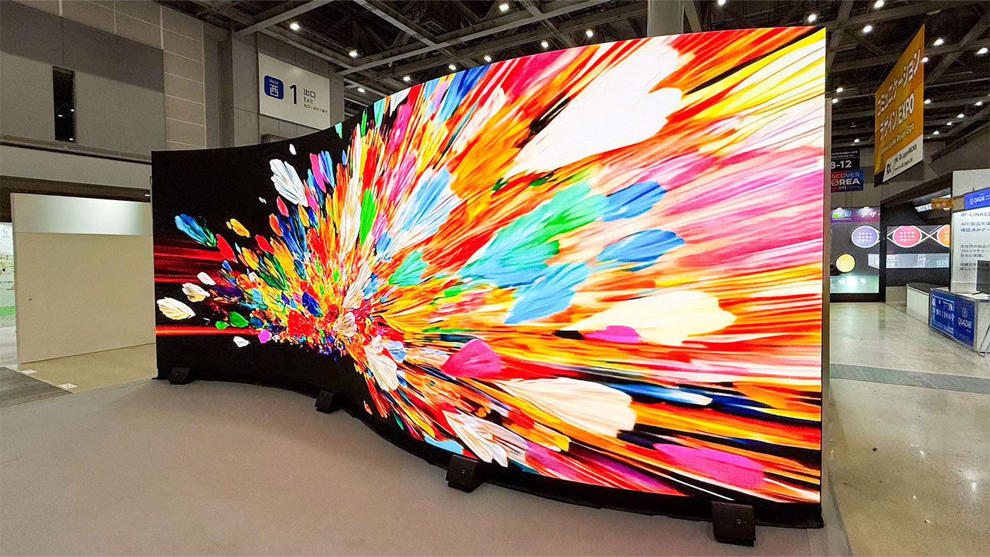 画面に映るのは生成AIで制作した映像 写真